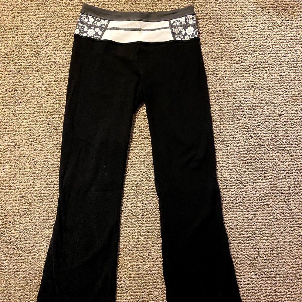 Lululemon Yoga Pants
